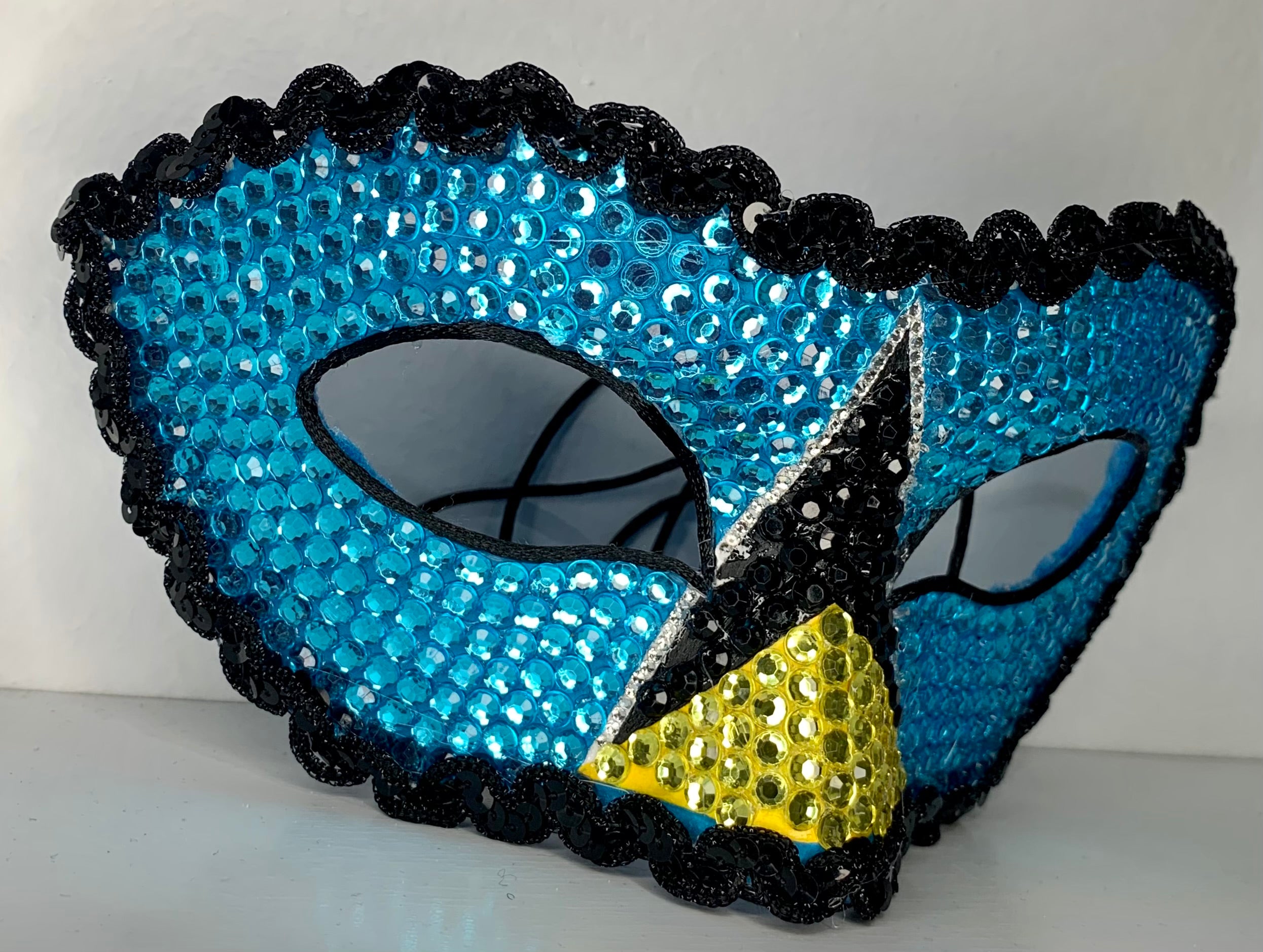 Saint Lucia Rhinestone Half Mask — Handcrafted Caribbean Carnival Masquerade