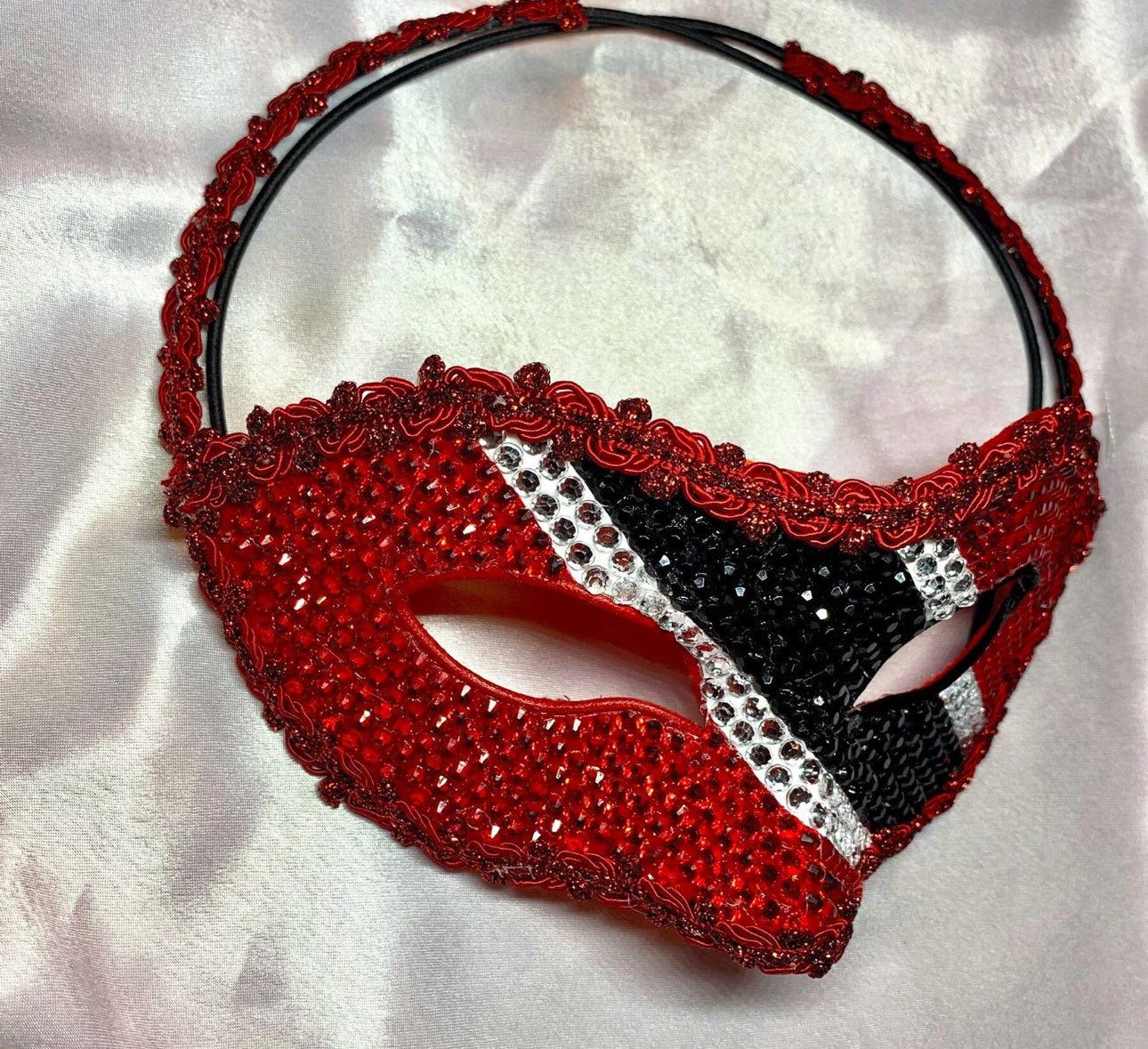 Trinidad and Tobago Mask