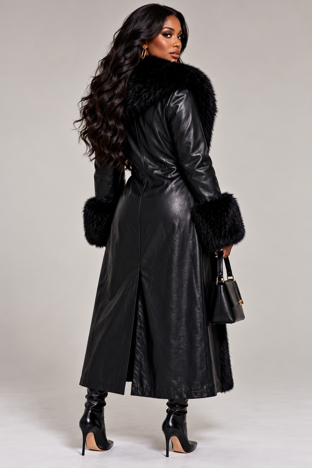 The Noir Élan Coat