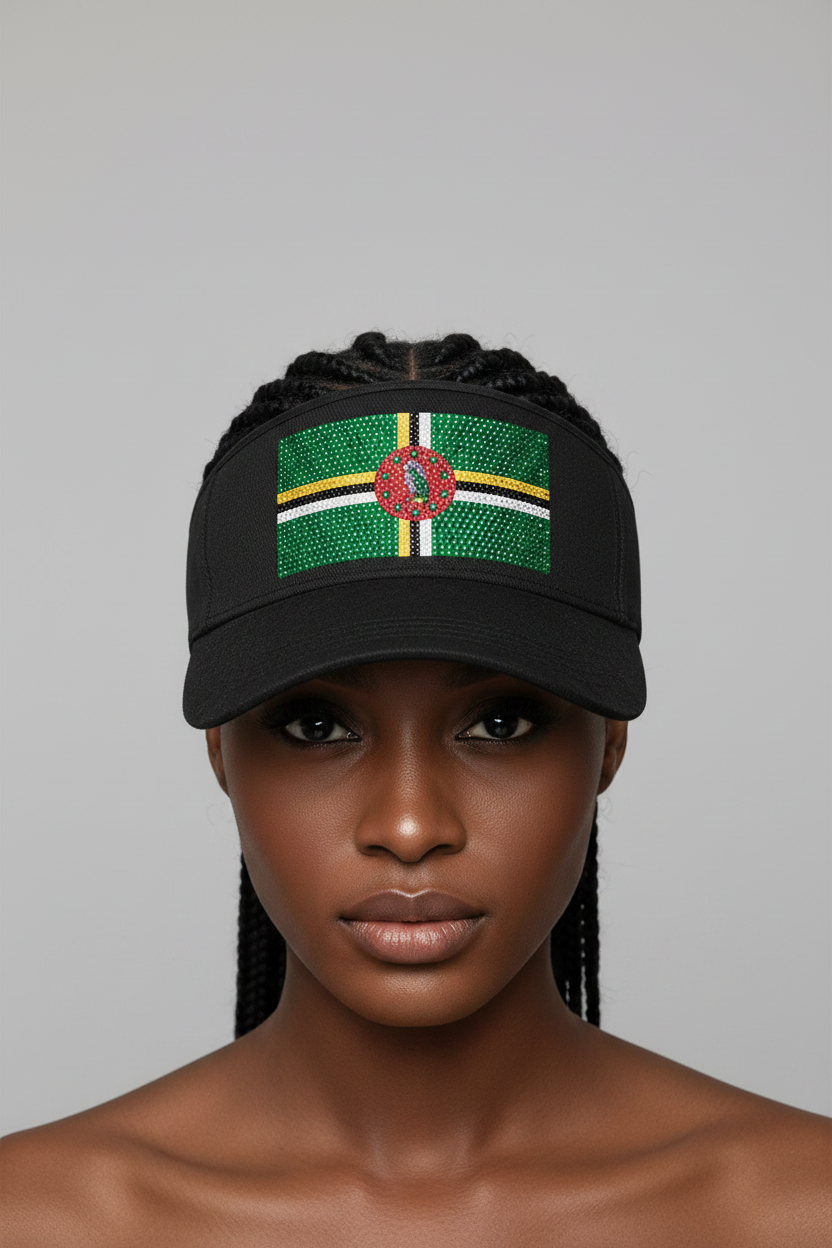 Close up - Visor Dominica Green on model